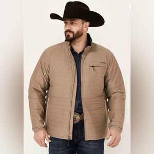 NWOT ARIAT MEN'S WYLIE LIGHTWEIGHT ZIP-UP PUFFER JACKET